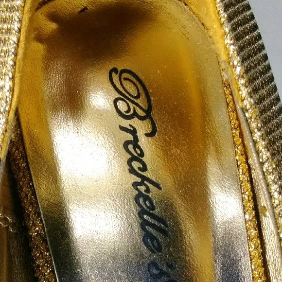 Ankle strap Almond-Toe Heel pump 😍 - Picture 11 of 13